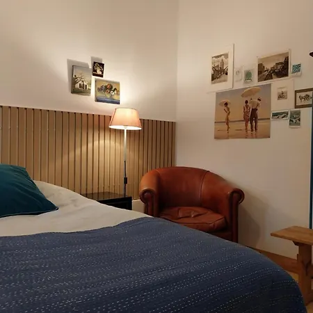 Couette-café Binnen 3*