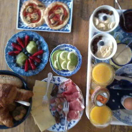 Binnen Bed & Breakfast Noordwijk